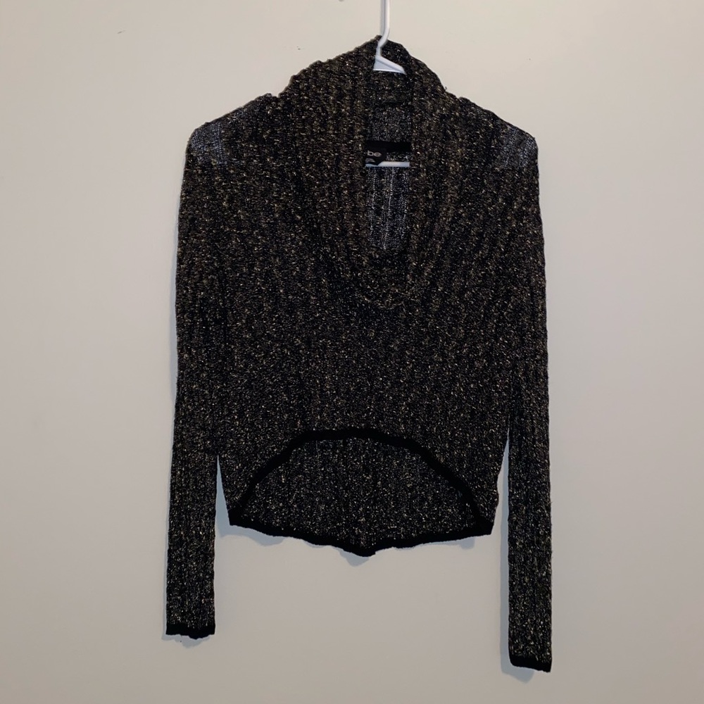 Turtle neck long sleeve blouse